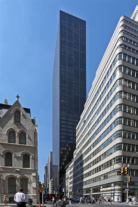 645 5th Ave, New York, NY .
